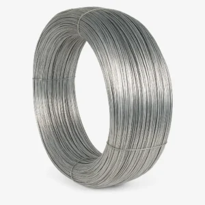 Rollo de alambre galvanizado de alta resistencia para usos industriales y agrícolas.