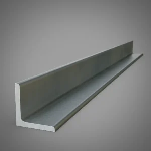 Perfiles comerciales angulares de acero utilizados en estructuras metálicas y proyectos de construcción.